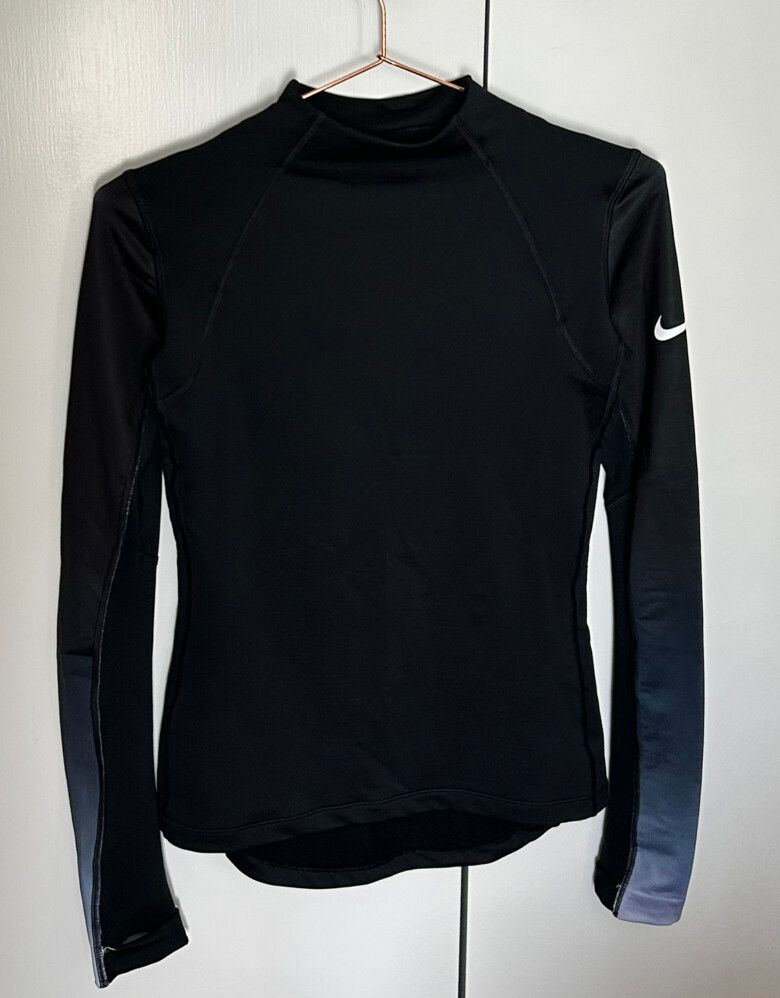 Nike Pro Hyperwarm, Long Sleeve – Black/grey – Size XS