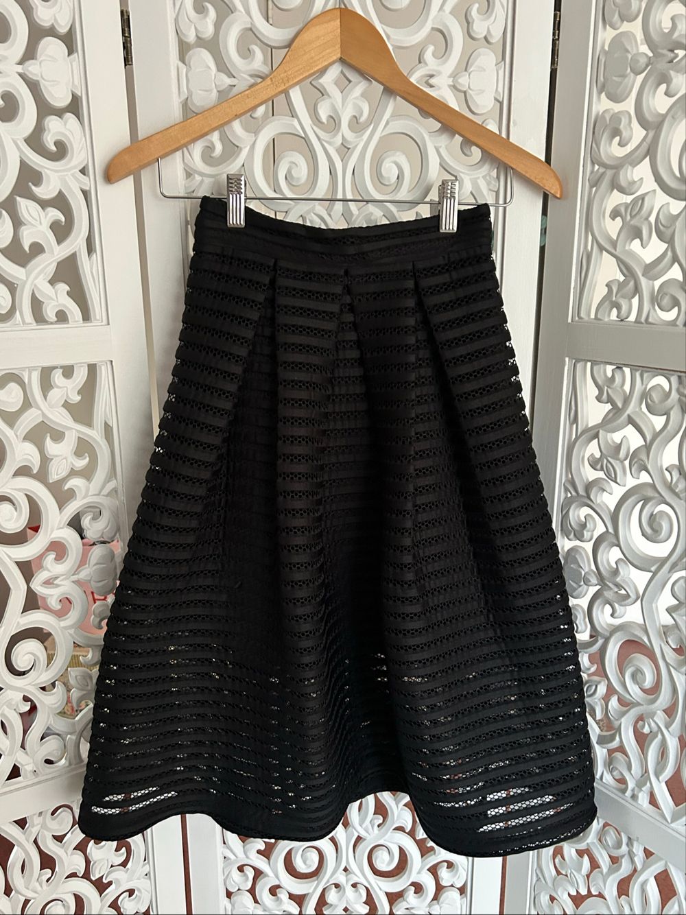 Dotti Black Textured Midi Skirt | Fit & Flare | Size 6