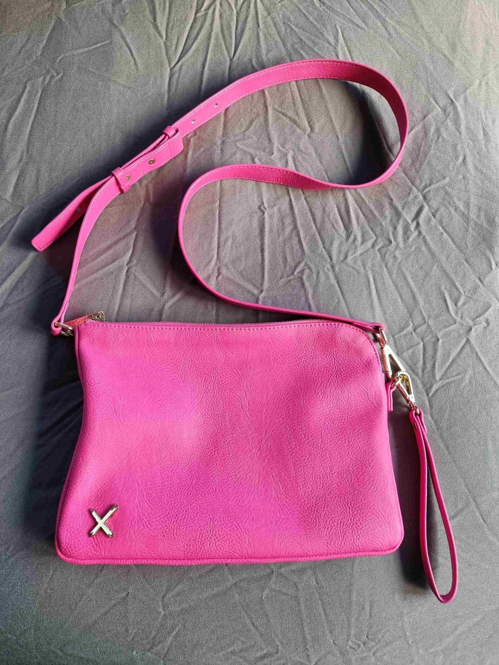 Homelee Pink Crossbody Bag / Clutch with Wristlet