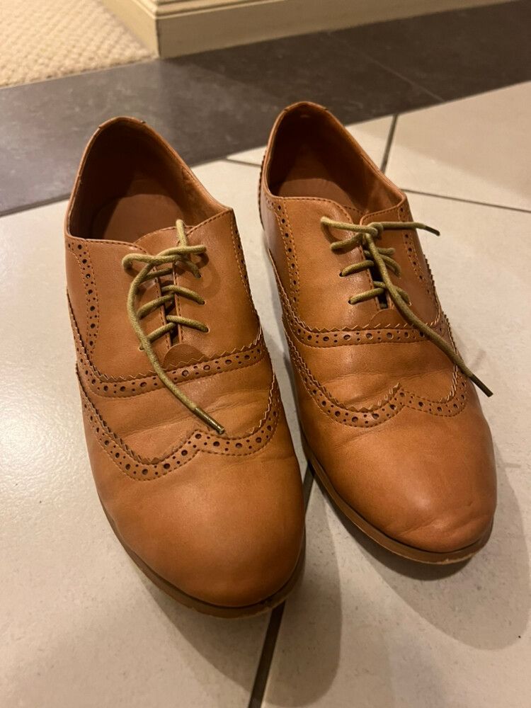 princess highway classic brogues tan size 41