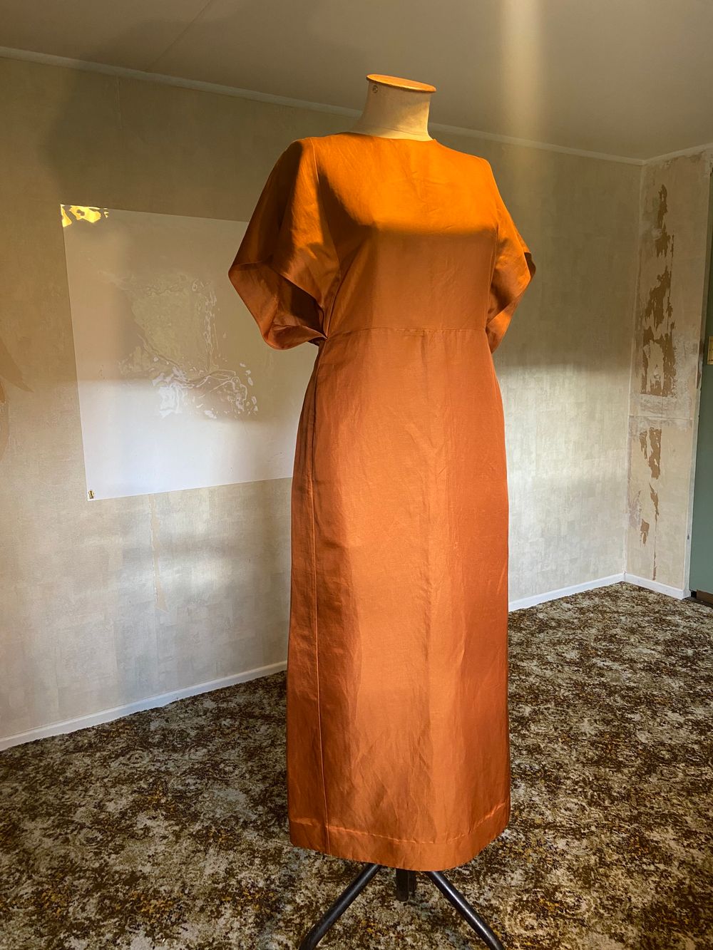 COS - Golden brown occasion dress on Designer Wardrobe COS - Golden brown occasion dress on Designer Wardrobe