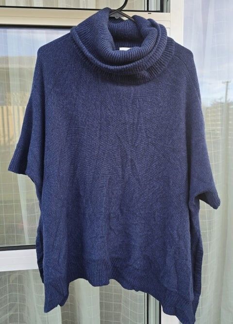 WILLOW CASHMERE LONDON 100% Cashmere Cowl Neck Poncho