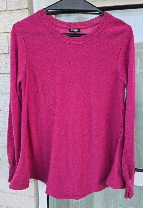 EMERGE Fine Knit Long Sleeve Top - Size S