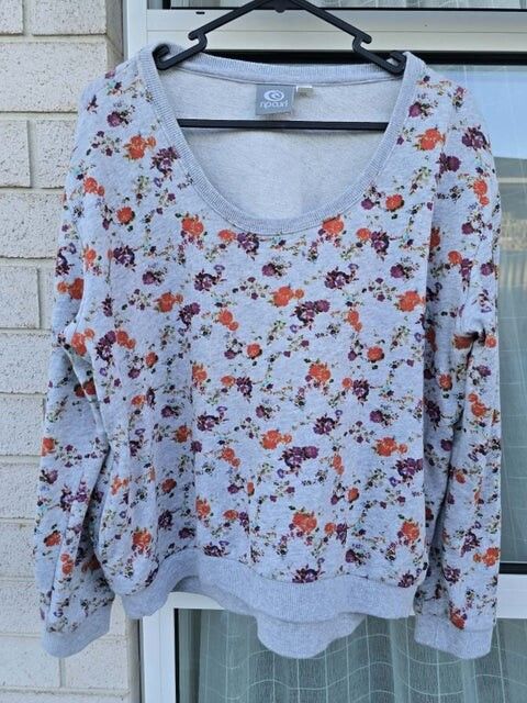 RIP CURL Floral Print 100% Cotton Sweatshirt Size 10