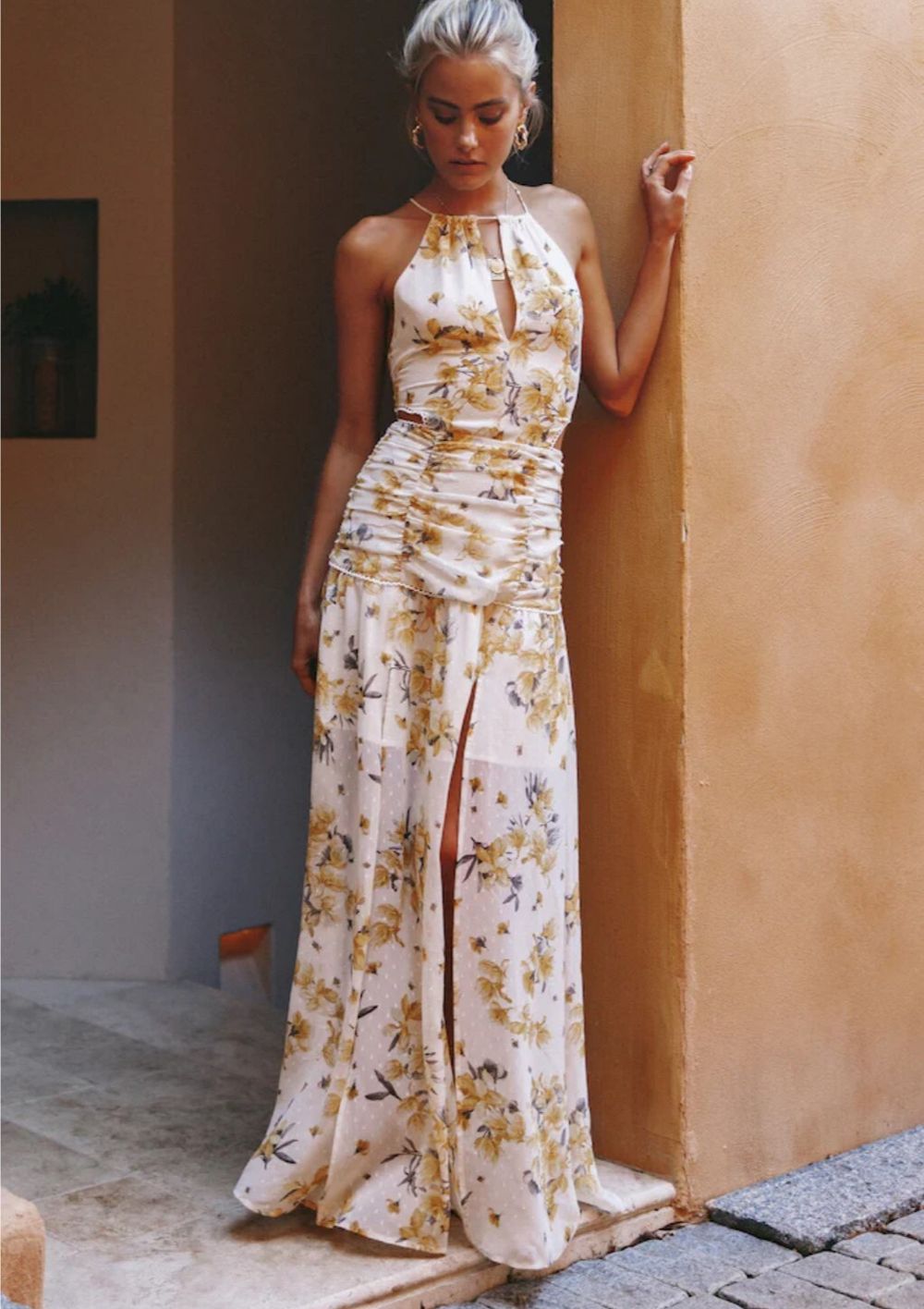 Hello Molly - HELLO MOLLY Size 14 White & Yellow Floral Chiffon Cut Out Just Us Maxi Dress on Designer Wardrobe Hello Molly - HELLO MOLLY Size 14 White & Yellow Floral Chiffon Cut Out Just Us Maxi Dress on Designer Wardrobe