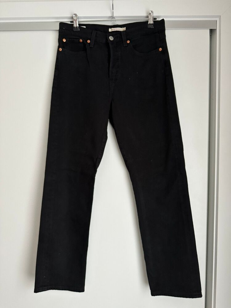 Levi Middy straight Jeans New Without Tags.
