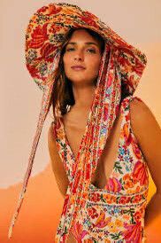 Farm Rio fun printed sun hat new with tags. make a statement this summer! 🌺