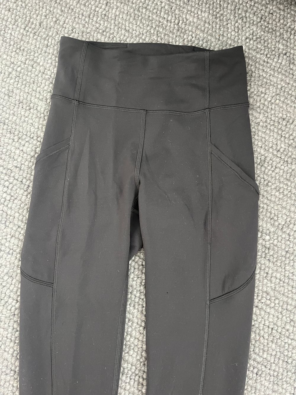 Lululemon Align leggings with Pockets 25"