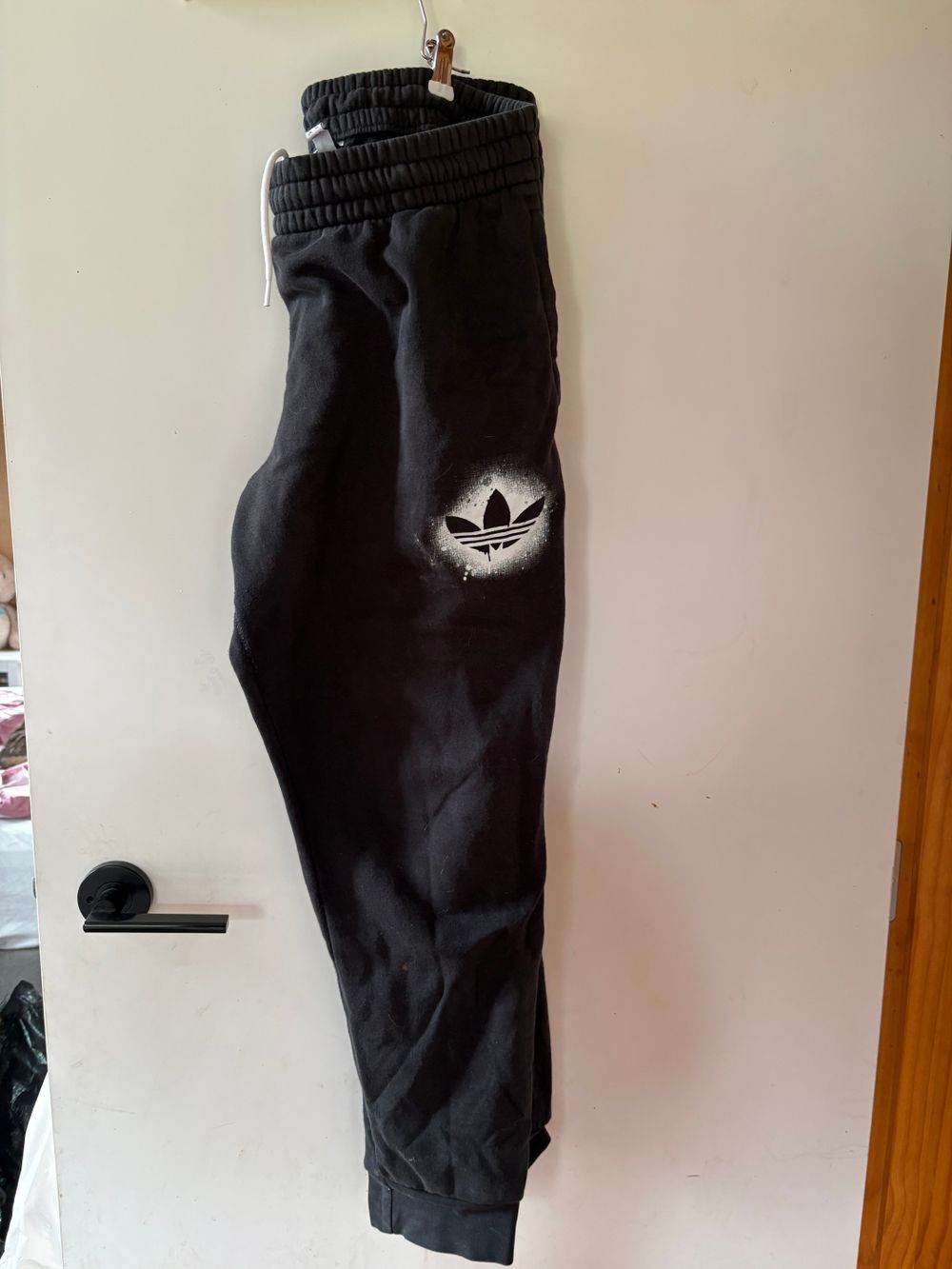 Adidas trackies