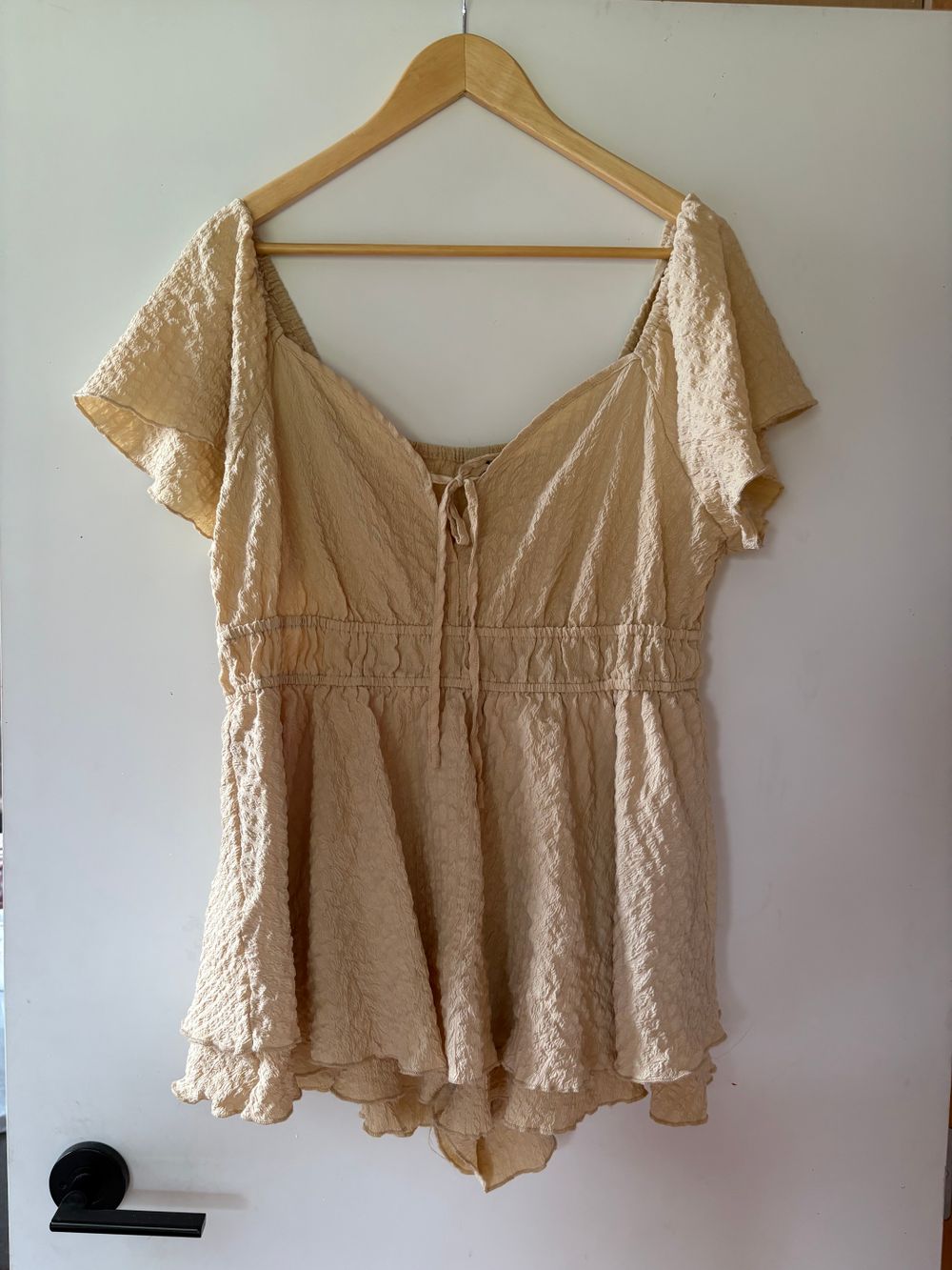 Play suit
