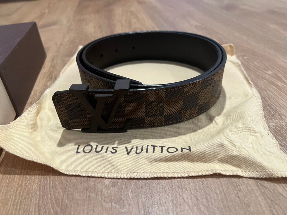 LV Initials 40mm Damier Belt 100% Authentic