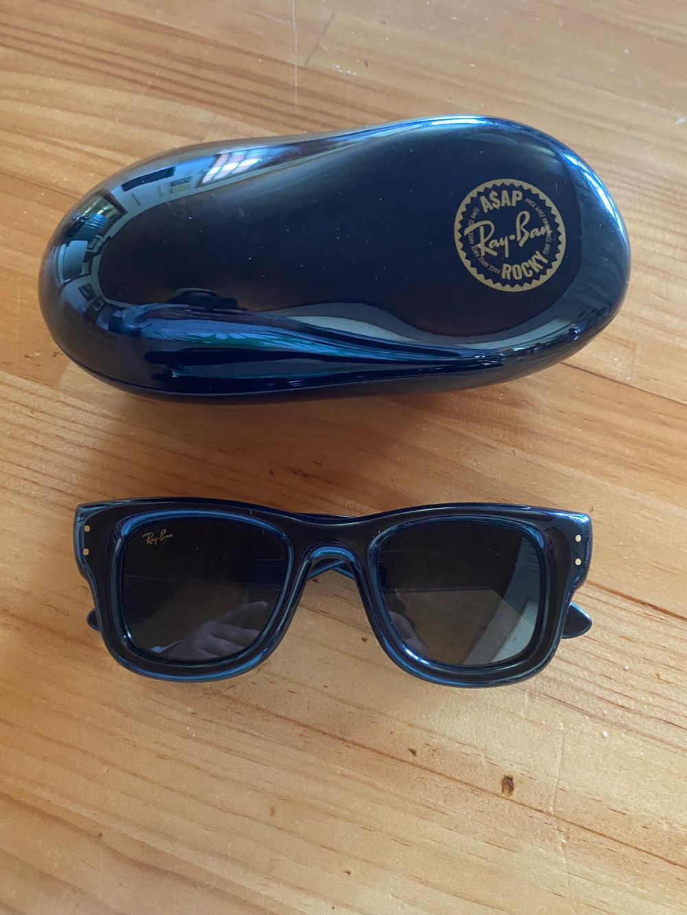 Rayban puffer wayfarer