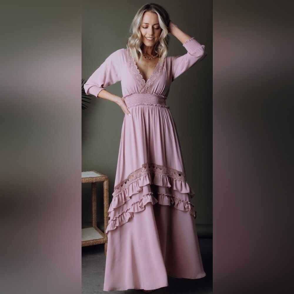 baltic born pink dress Blush this feminine maxi dress is a beautiful choice for weddings Blush Maxi Dress Baltic Born