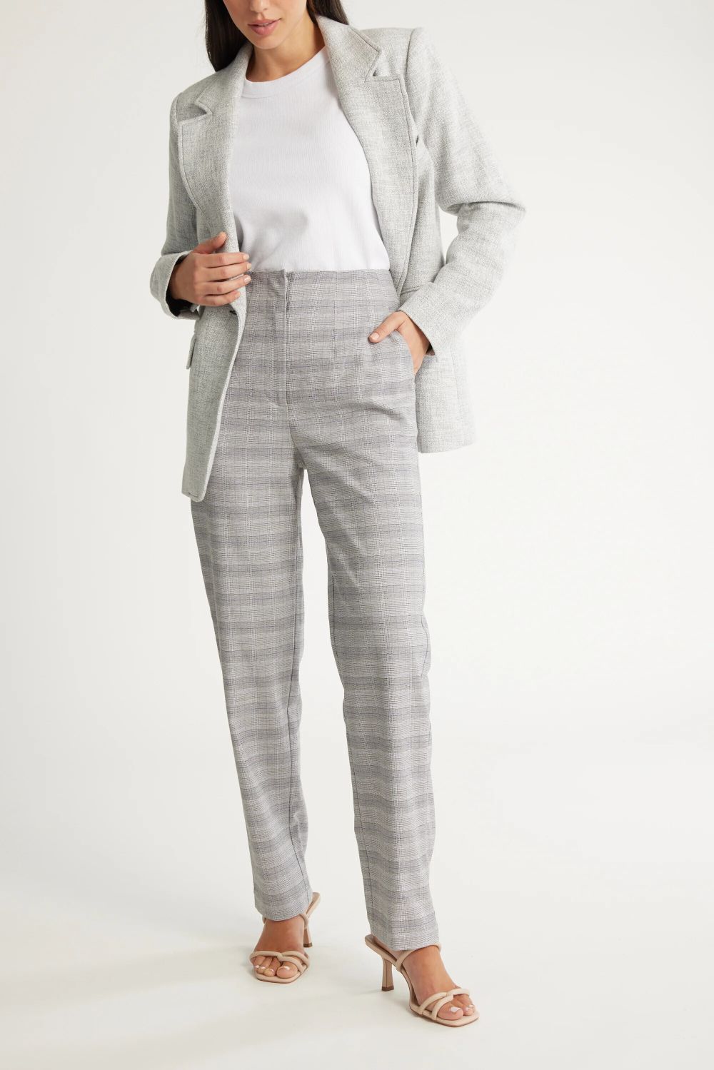 BNWT - Max - Nyla Tapered Leg Pant (size 12)
