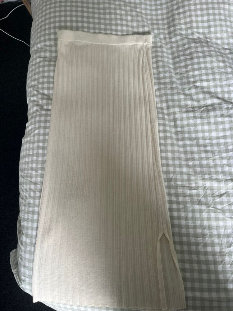 Cream Ribbed Skirt