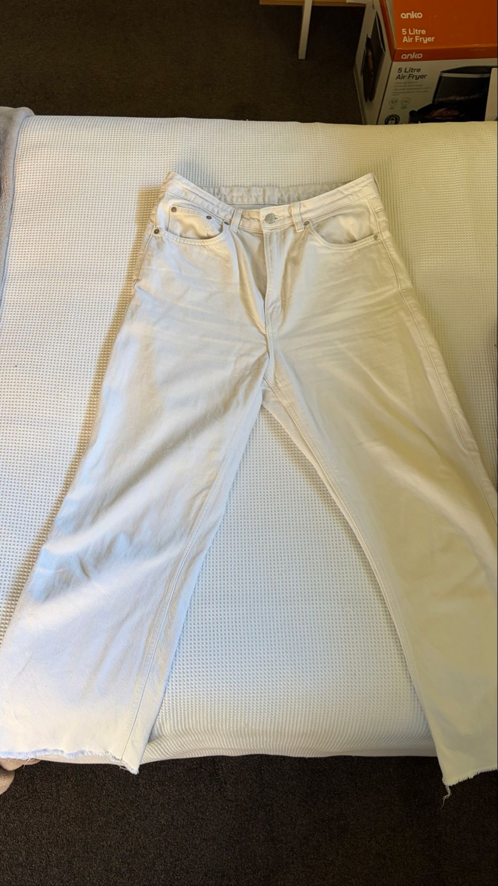 Weekday off White / cream Rowe Extra High Straight Jeans