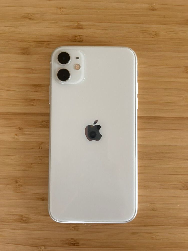iPhone 11