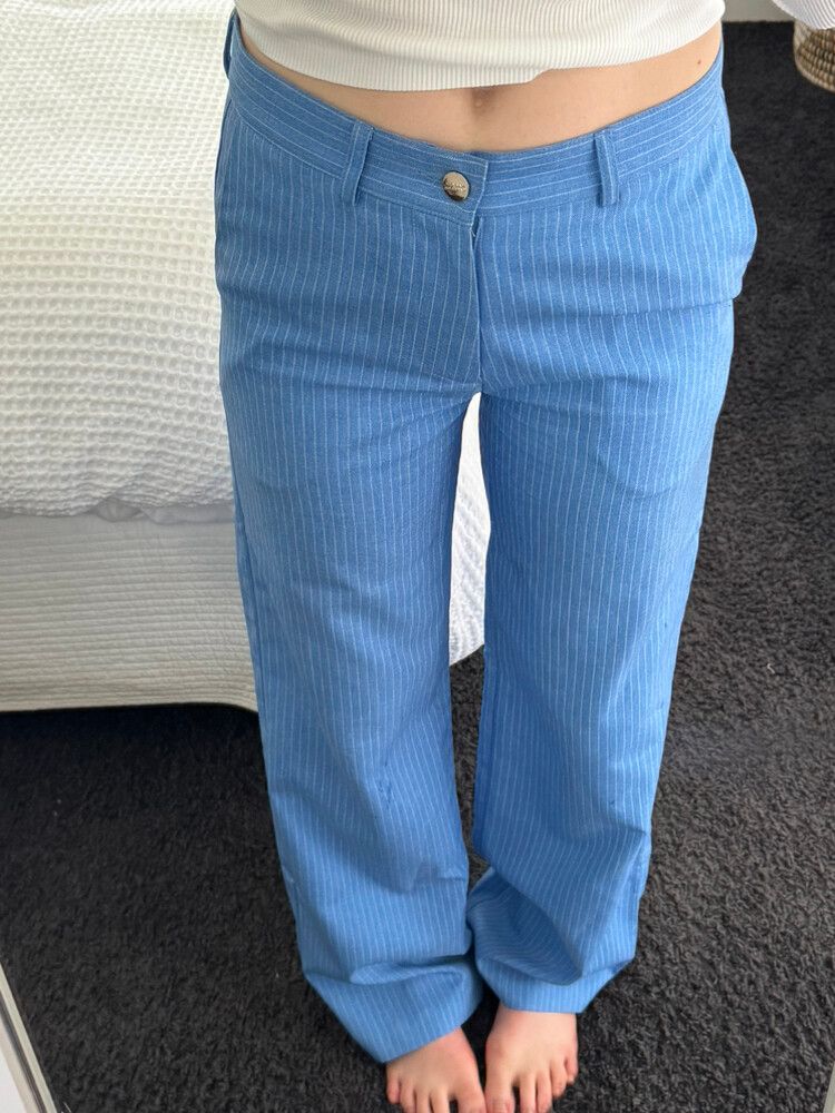 Mid Rise Blue Straight Leg Pants