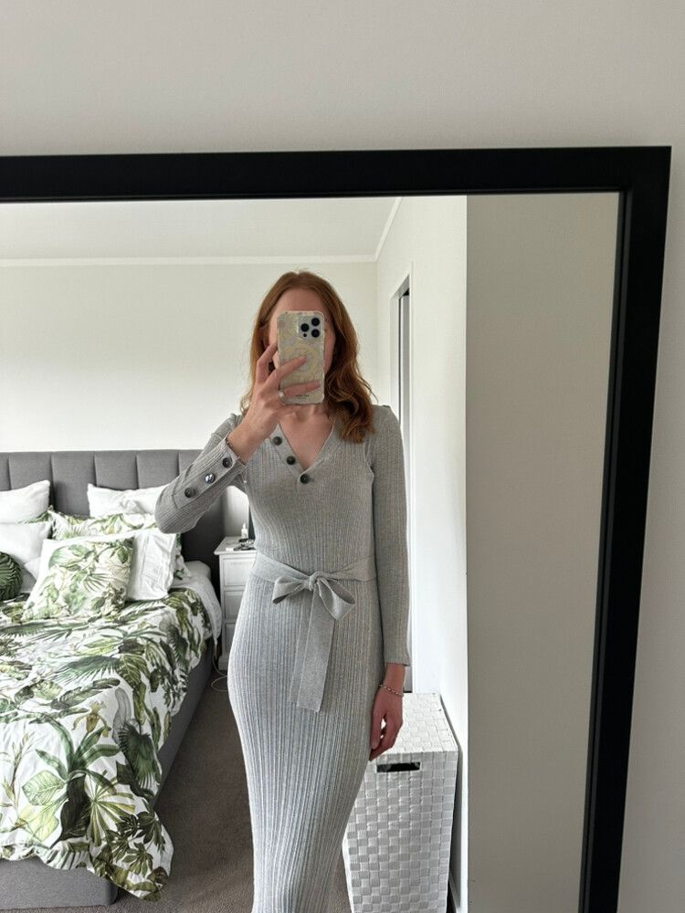 Saba - Saba Grey Ribbed Knit Dress on Designer Wardrobe Saba - Saba Grey Ribbed Knit Dress on Designer Wardrobe