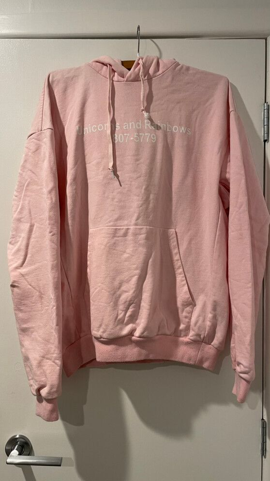 Vetements FW19 unicorns and Rainbows Hoodie.