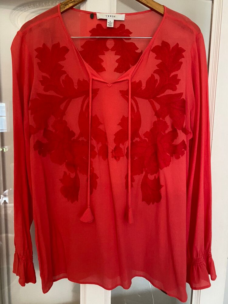 VERGE - embroidered top