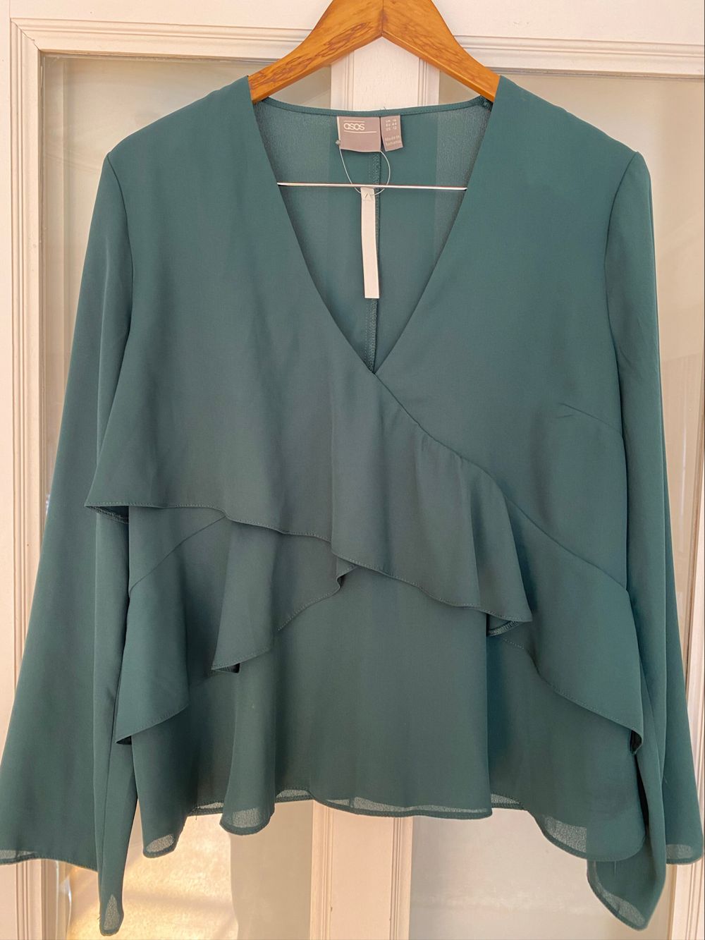 ASOS - BNWT gorgeous dark green colour
