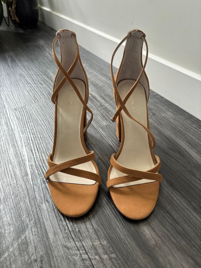 Never worn Kookai tan suede heels