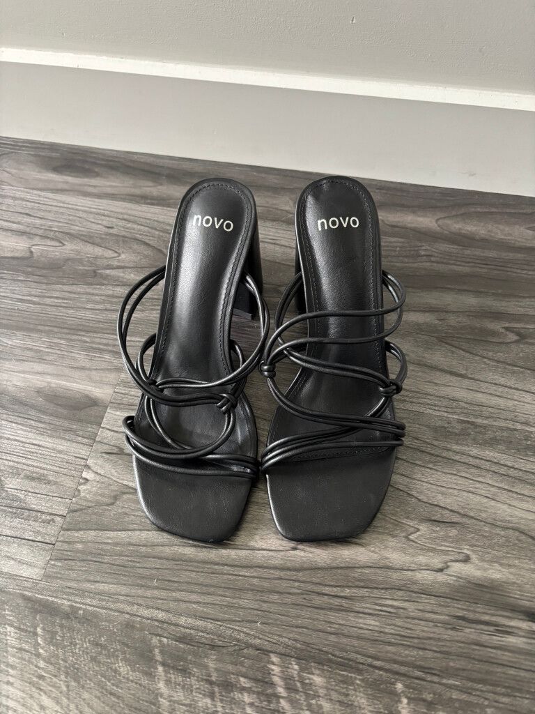 Novo Black Heels