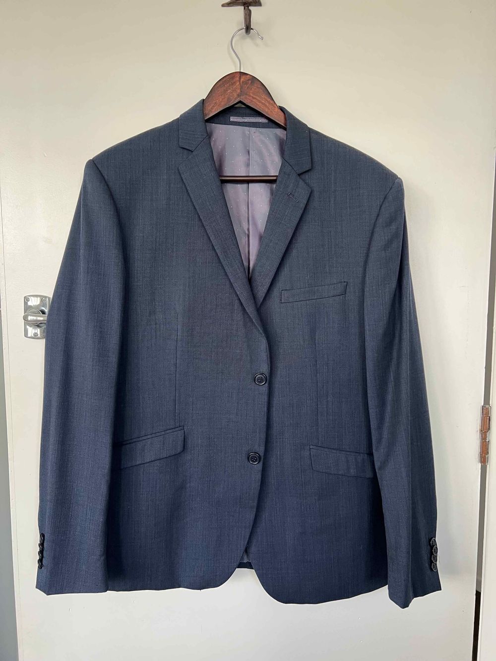 Barkers Suit - excellent condition.