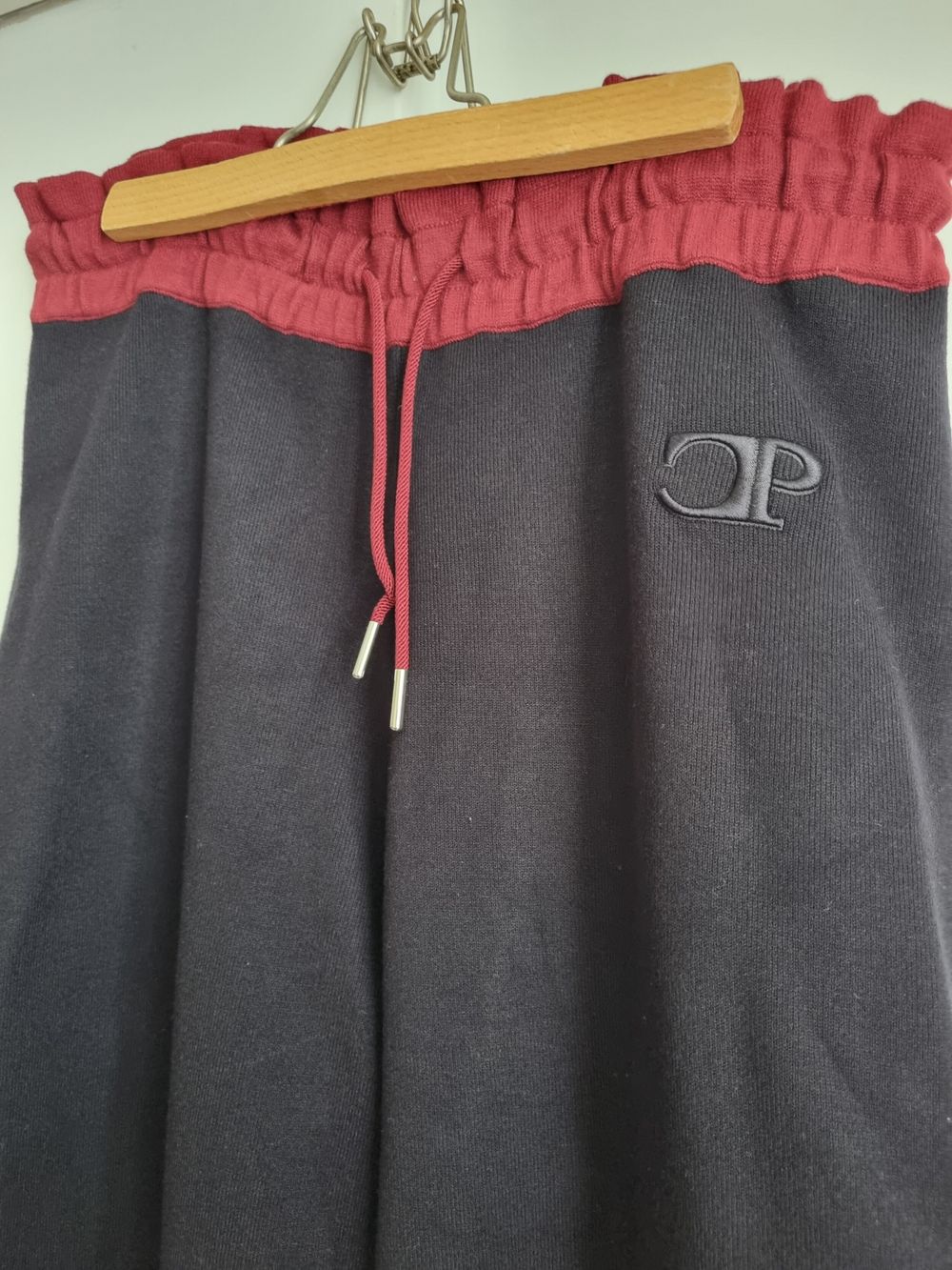 French Chic Knit Pants