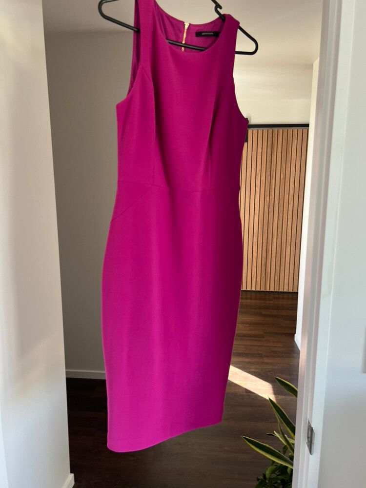 Portmans - Portmans Dress on Designer Wardrobe Portmans - Portmans Dress on Designer Wardrobe