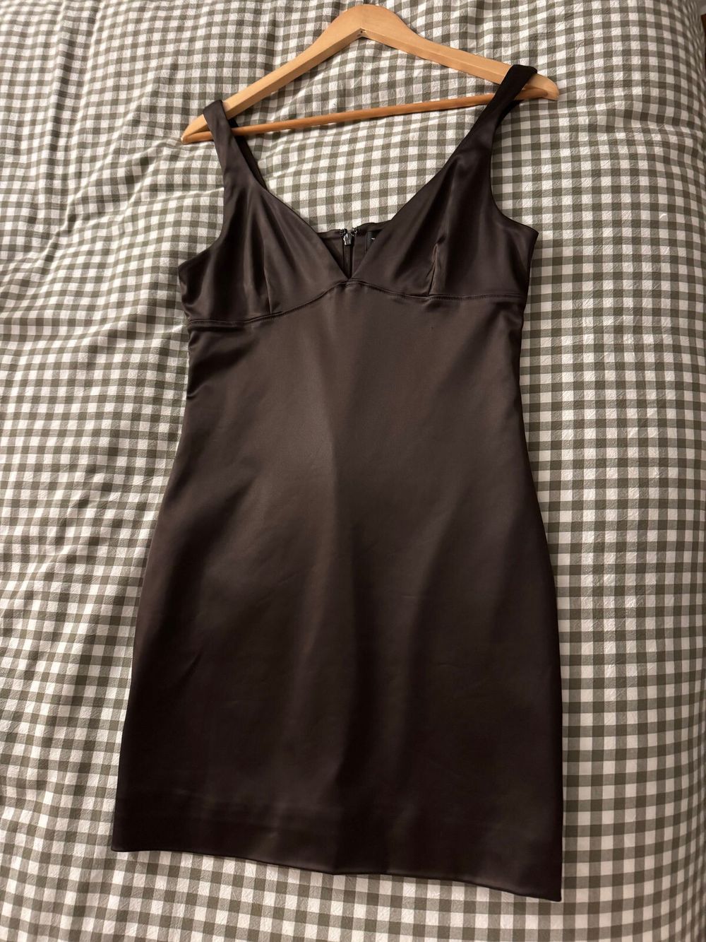 black off the shoulder long dress Alison Off Shoulder Maxi Dress main image 1