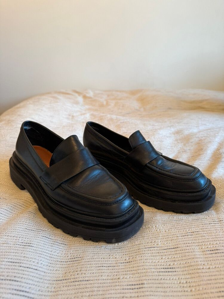 Mi Piaci Loafers