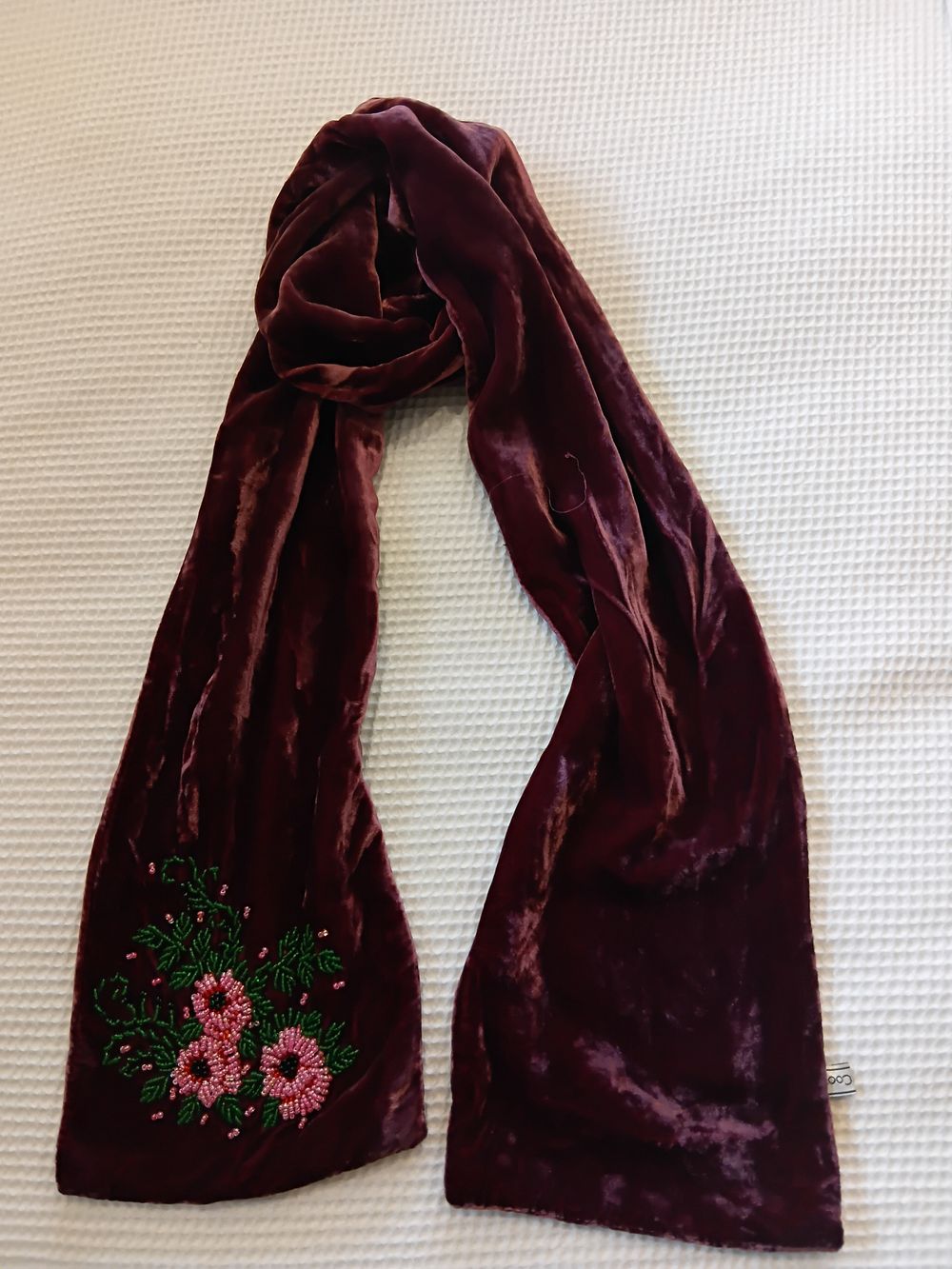 Velvet scarf