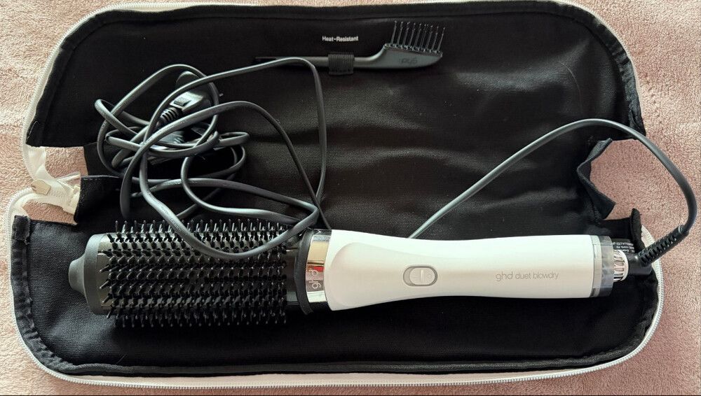 GHD duet blowdry brush
