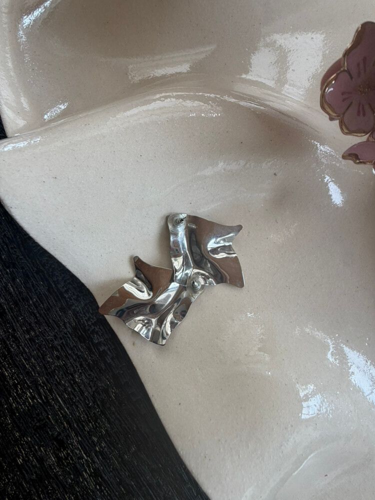 4 stunning pairs dress earrings worn once or twice