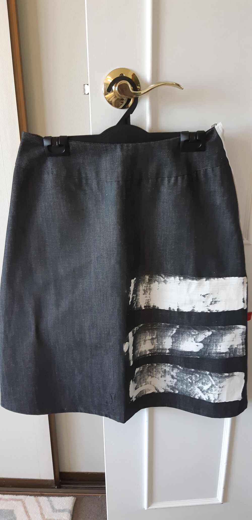 BLACK DENIM SKIRT
