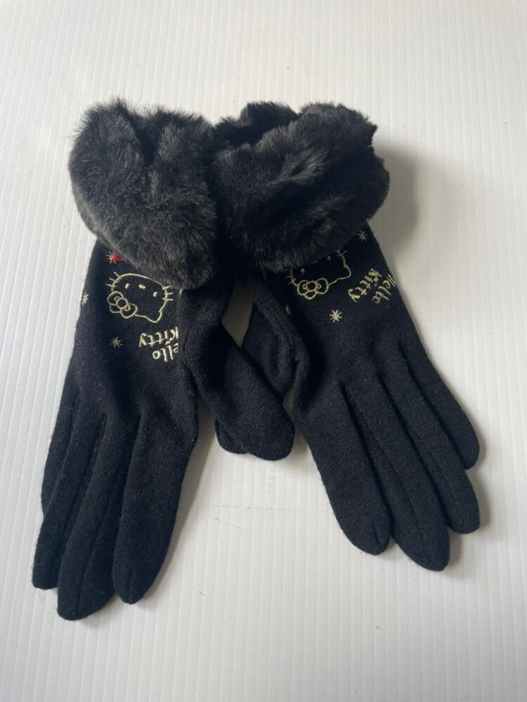 Sanrio Black Hello Kitty Gloves