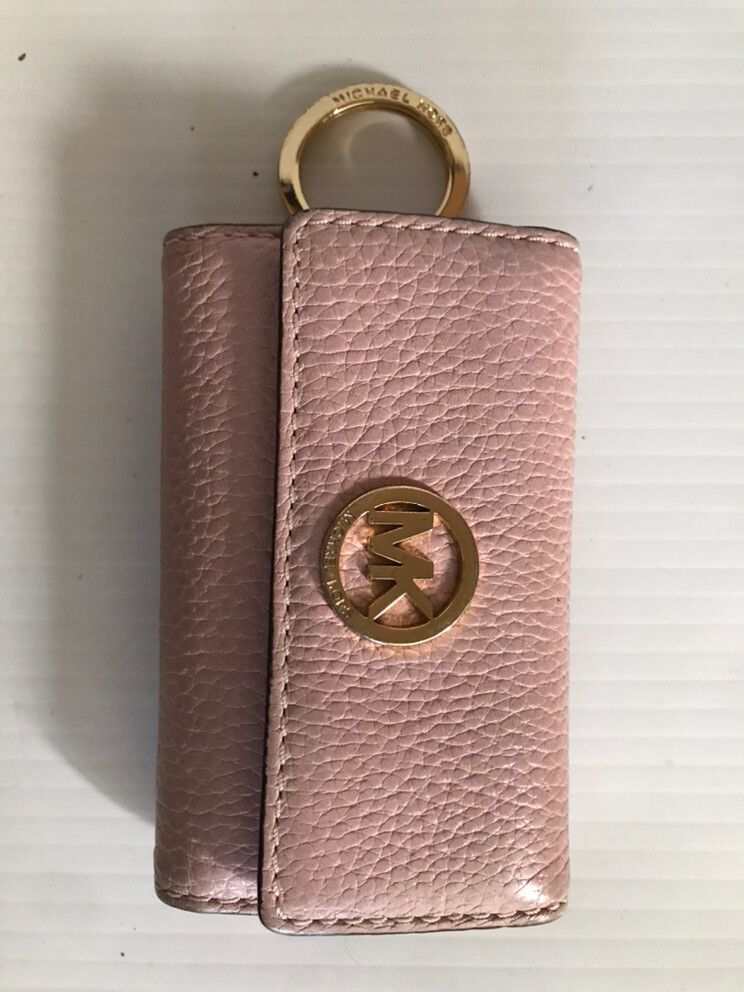 Authentic Michael Kors Pink Key Pouch