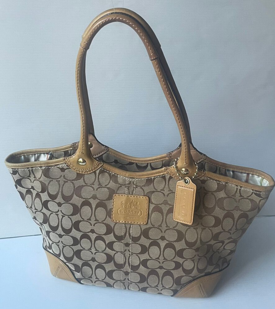 Authentic Coach Signature Shoulder Tote Bag