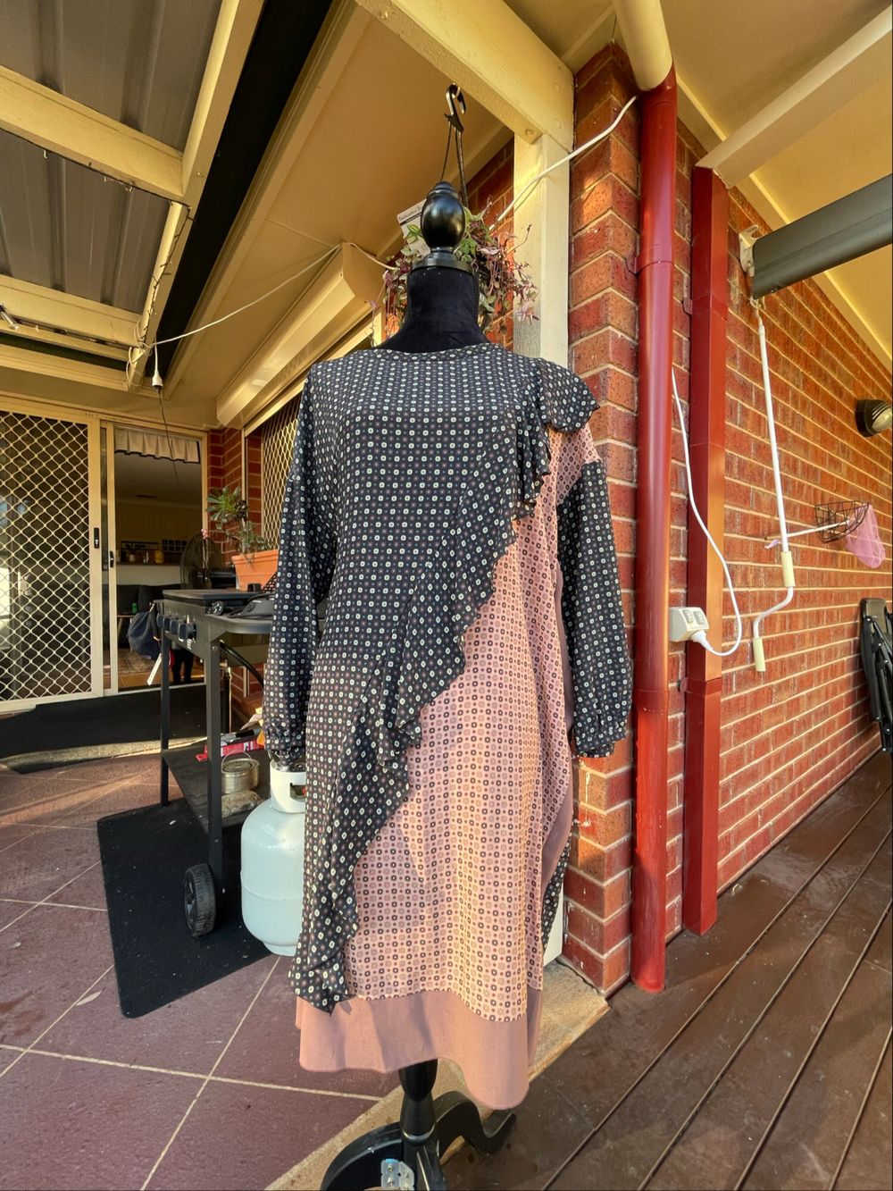 A La Fois Black And Pink Silk Dress