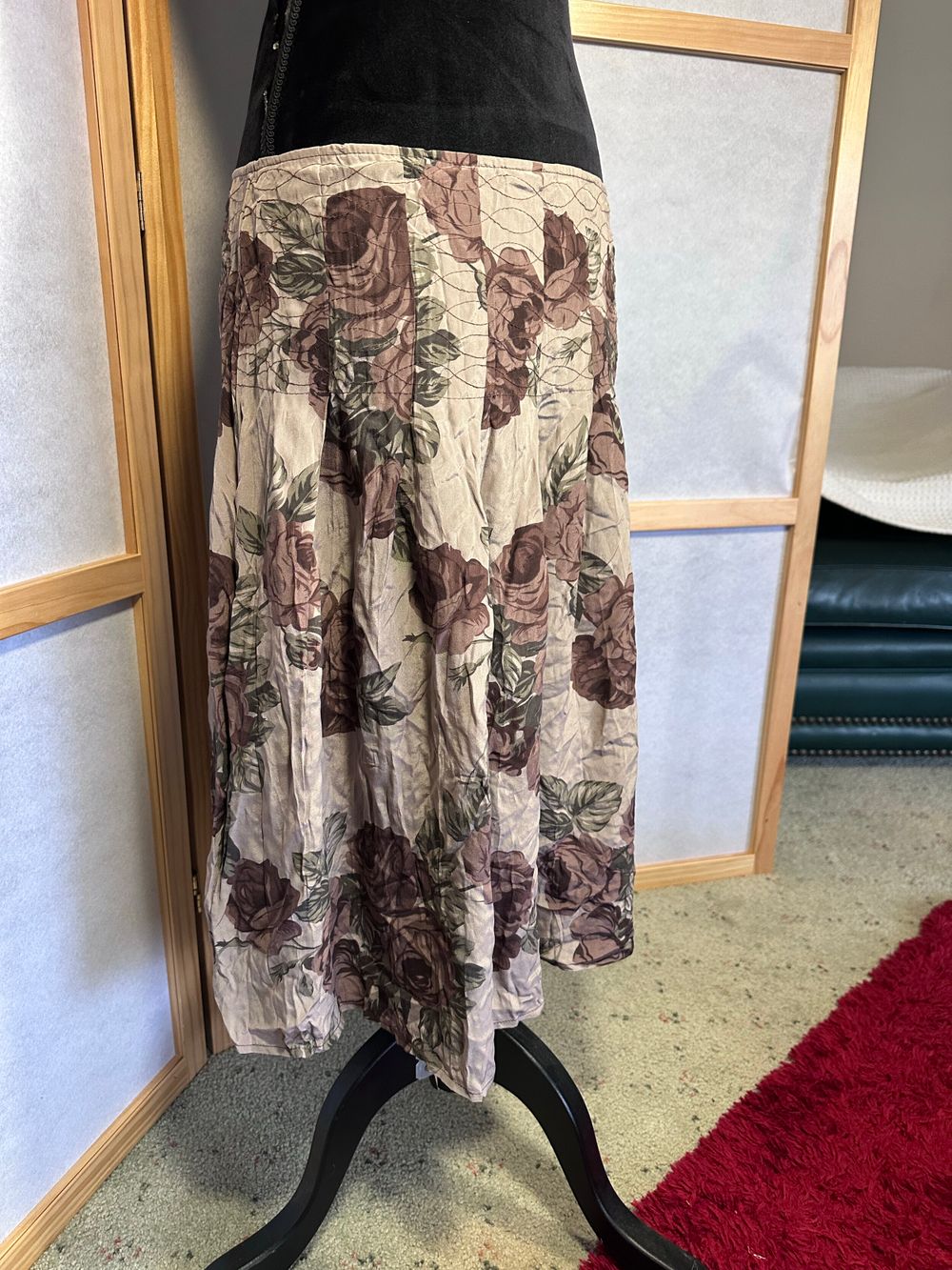 Portmans beige/purple low rise 90s Floral Silk Midi Skirt