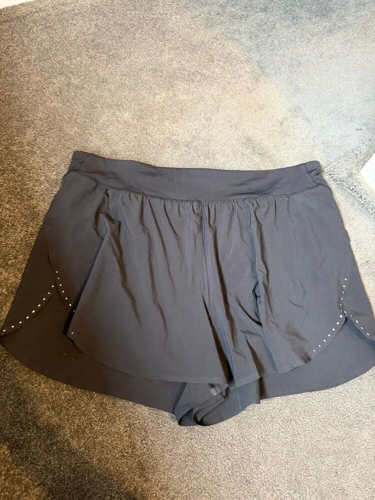 fast and free 3” inch short