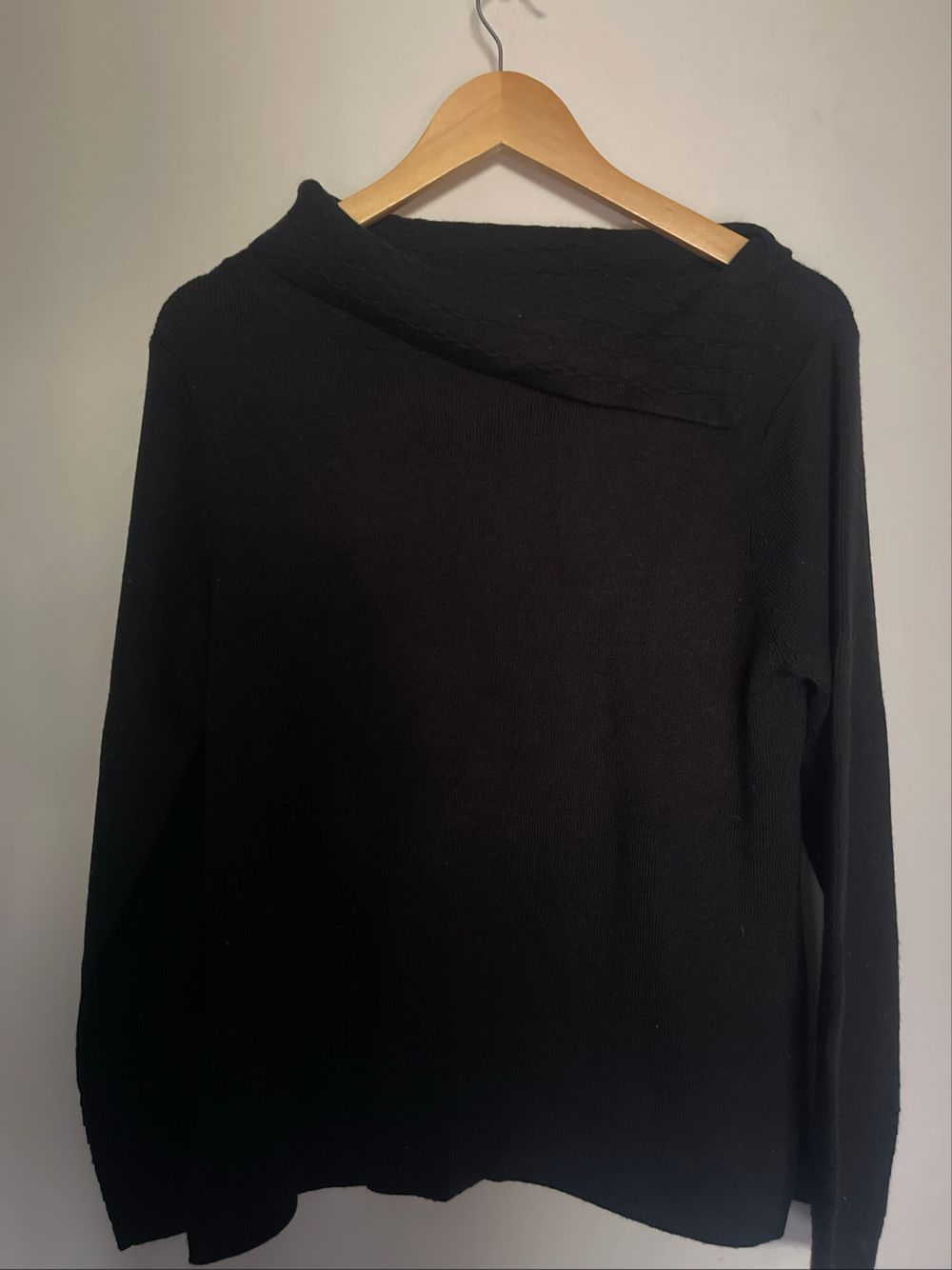 Ella J. Black wool blend knit Jumper