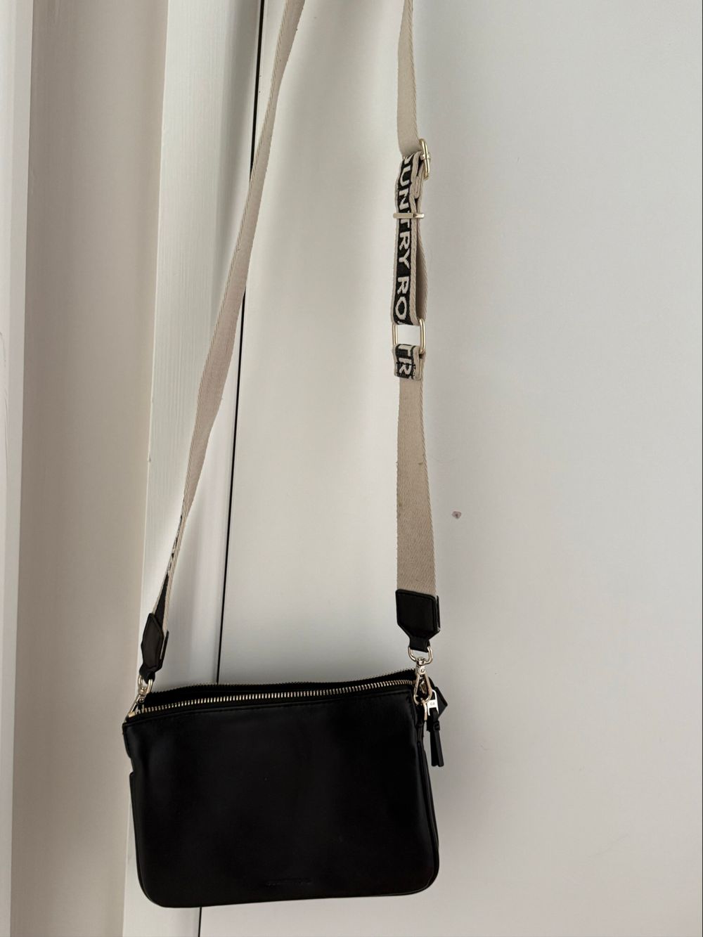 Country Road Tri crossbody bag