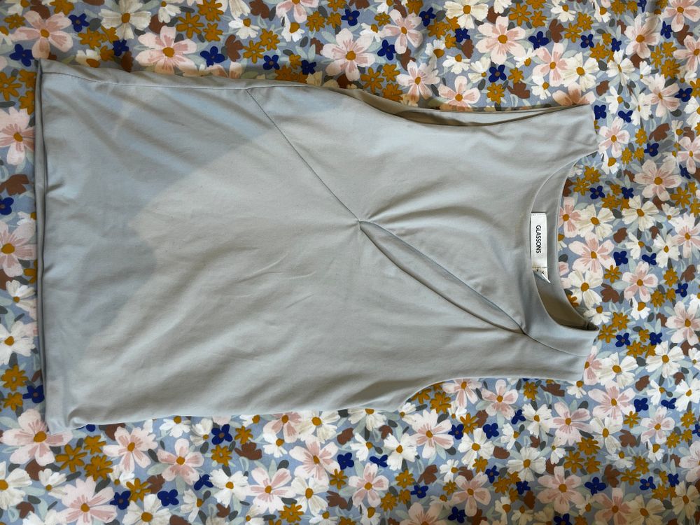 Grey tank with cut out