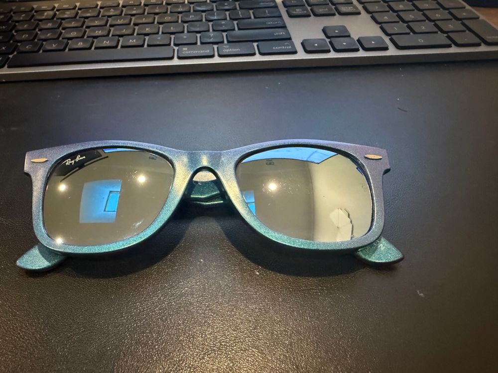limited edition Ray-Ban Wayfarer Cosmo Mercury collectionSunglasses