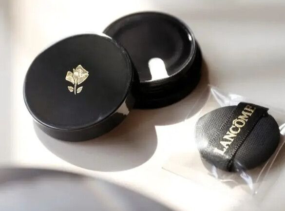 Lancôme Absolue Cushion Foundation – Black Gold Edition (Mini Size 2g)