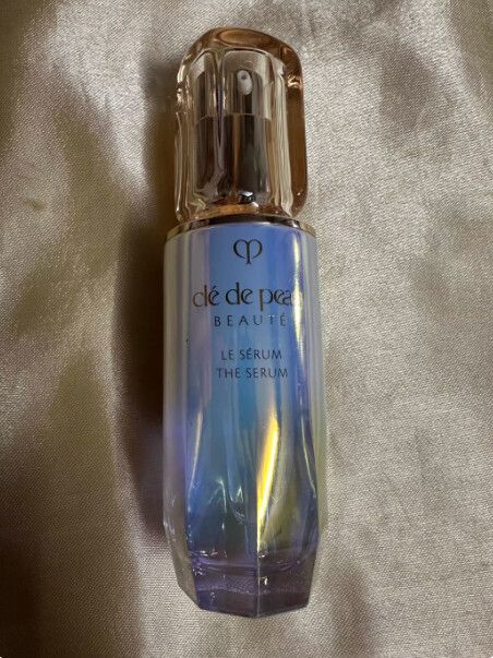Clé de Peau Beauté Le Serum (The Serum) 50ml brand new no box