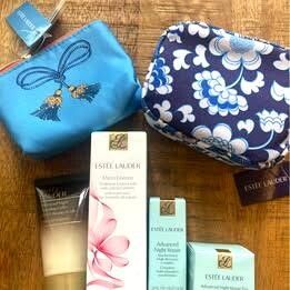 🌸 Estée Lauder Skincare Travel Set + Free Cosmetic Pouch